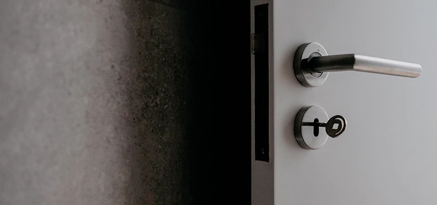 Front Door Handle Repair And Installation in Murrieta, CA